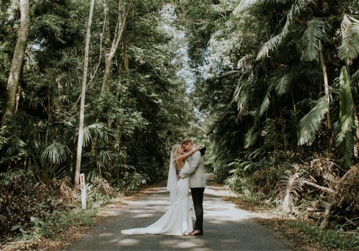 White-Leaf-Wedding-Film-Byron00002